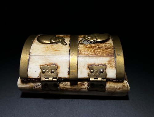 山奇藝術 手工牛骨首飾珠寶盒 244克 西藏氂牛骨 首飾盒 寶藏盒 文玩古董