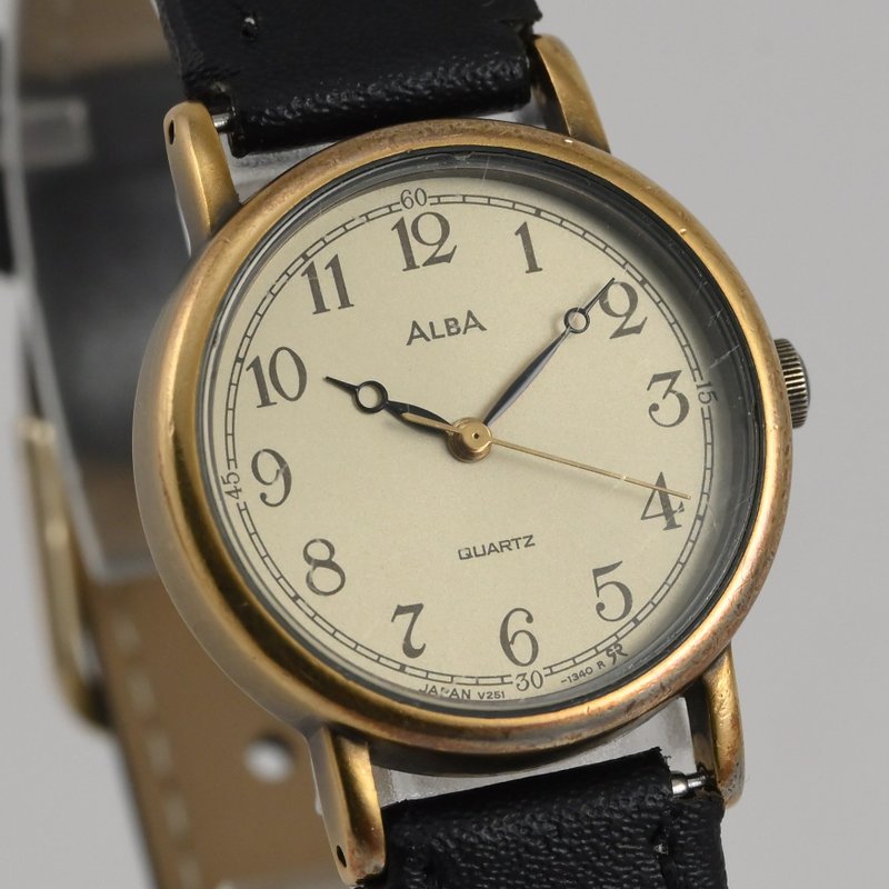 SEIKO ALBA V251-0220 女性用腕時計 クォーツ 真鍮色ケース  黒ベルト 手錶 古董錶 - 女錶 - 不鏽鋼 