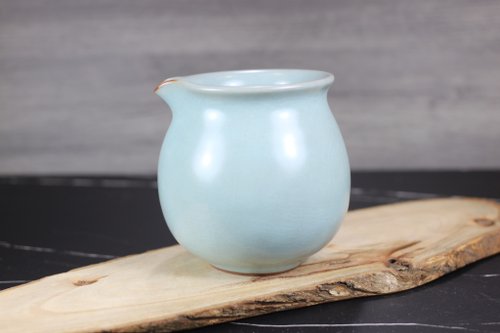 自然釉文創工作室 【母親節禮物】360~400ml 汝窯無把 手拉坯 咖啡下壺 茶海 公道杯
