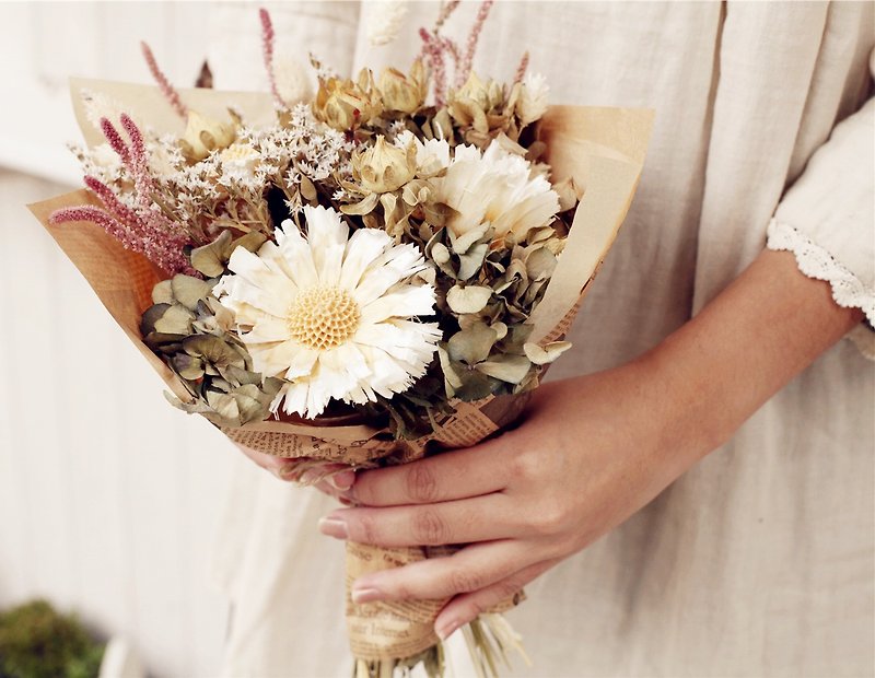 [Good day] fresh hand-made straw daisy bouquet / bouquet - Plants - Plants & Flowers Multicolor