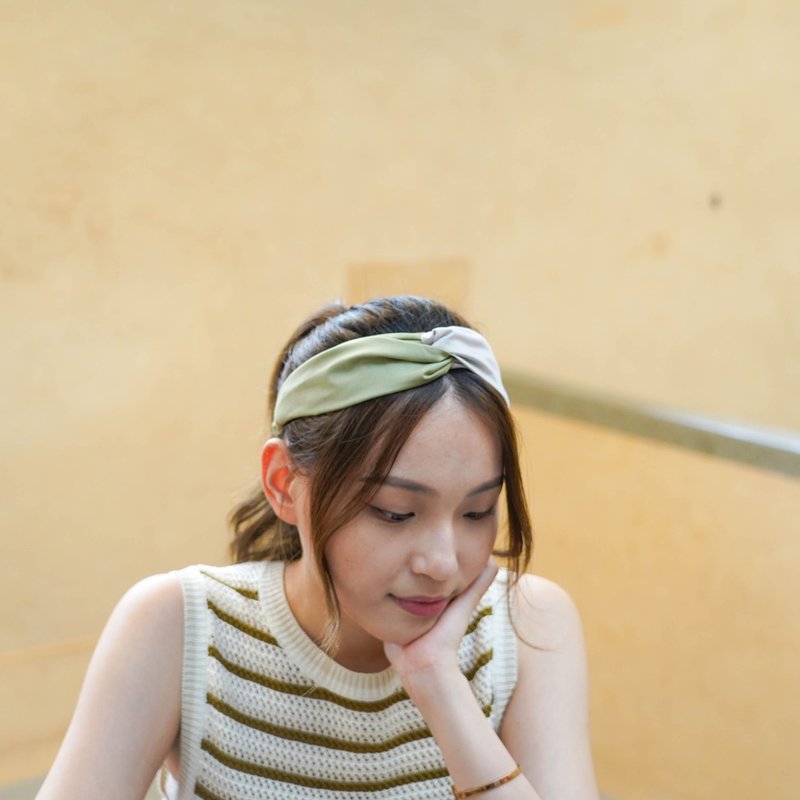 Handmade Headband / Colurful Style / Avocado Green - เครื่องประดับผม - ผ้าฝ้าย/ผ้าลินิน สีเขียว