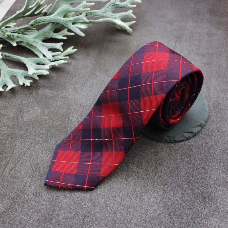 Gradient rhombus dark red tie - your tie is always eye-catching just like your person - Ties & Tie Clips - Other Man-Made Fibers Red