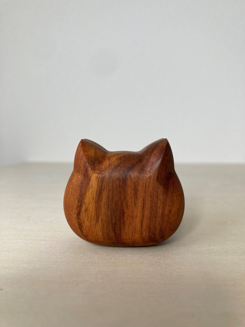 cat-shaped capsule - Magnets - Wood 