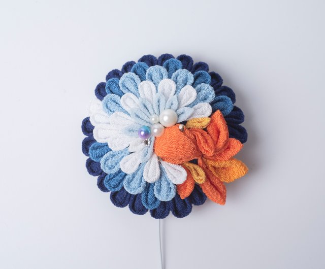 湖澄こすみ つまみ細工 金魚５段湖花半成品 深藍 髪簪 設計館chocoberry 髮夾 髮飾 Pinkoi