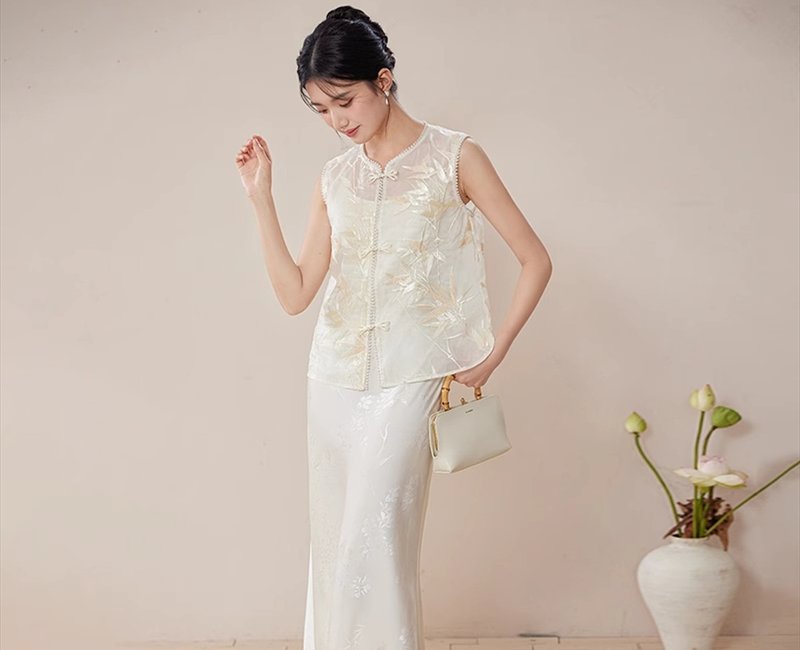 新中式復古中國風 刺繡疊穿盤扣氣質 上衣/吊帶裙 - 洋裝/連身裙 - 其他材質 白色