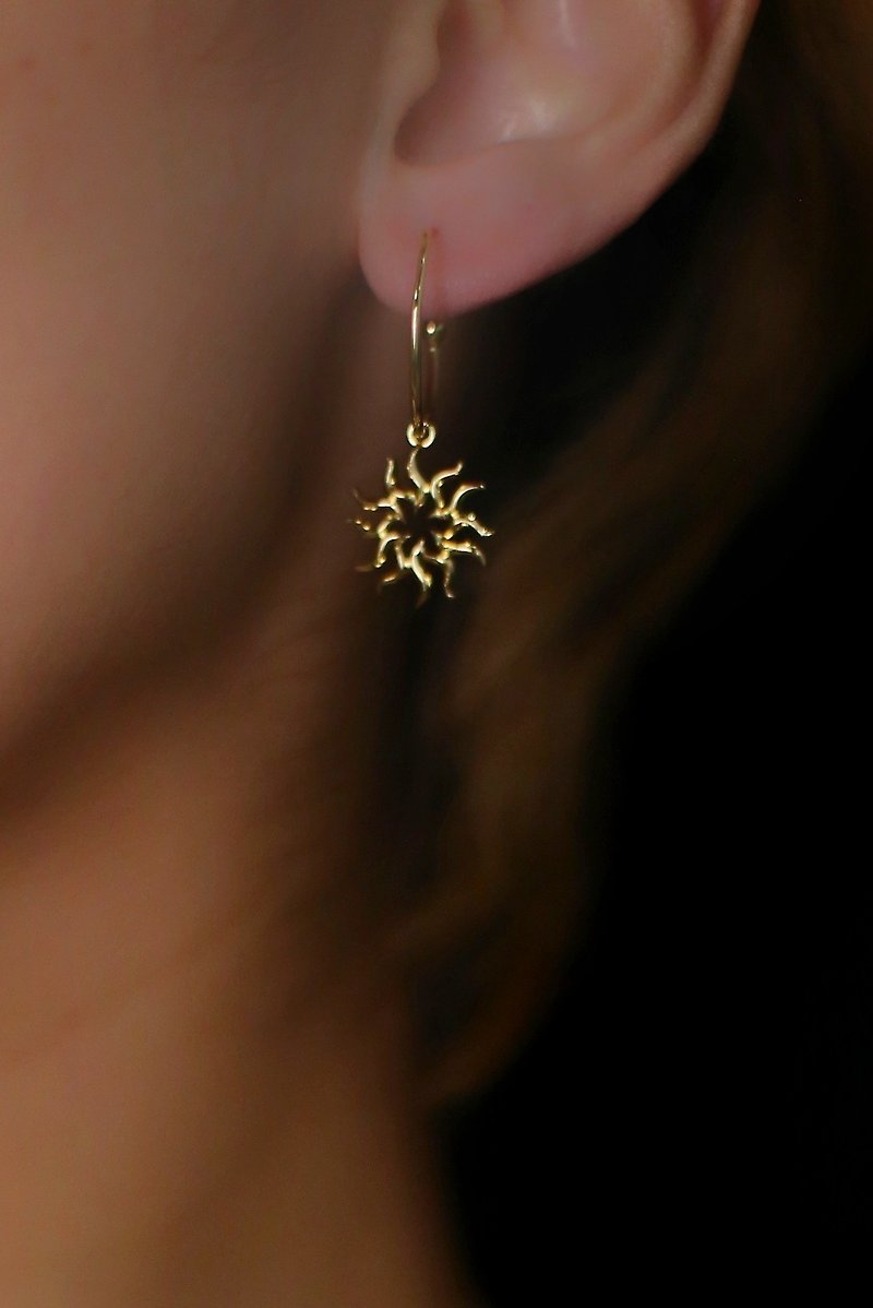 SecretFormula New series Tarot Gift The Sun Hoop Earrings - Earrings & Clip-ons - Copper & Brass Gold