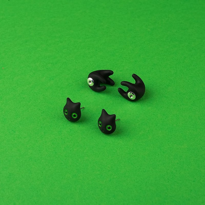 Handmade Black Cat - Green Eyes Earring | Titanium Hypoallergenic Posts | - 耳環/耳夾/耳骨夾 - 黏土 黑色