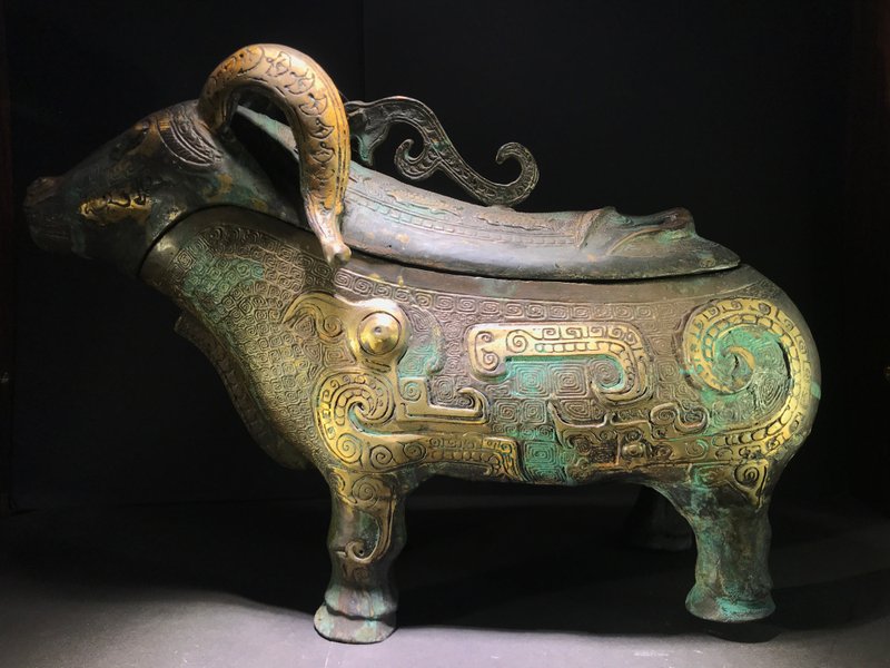 仿古 青銅牛型觥 青銅器 犧牛觥 銘文 商周牛型尊 犧尊 樽 古玩 - 擺飾/家飾品 - 銅/黃銅 多色