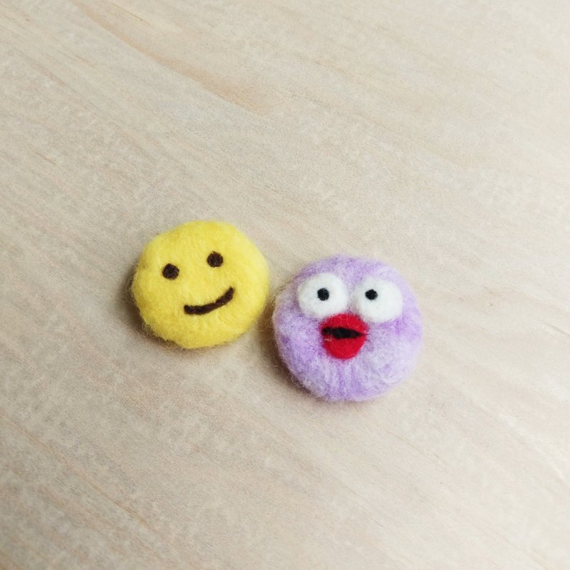 Valentine's Gift/Yellow Smiley Face Wool Felt Thumb Wool Felt Customized Pet Handmade Gifts Commemorative Gifts - Stuffed Dolls & Figurines - Wool Yellow