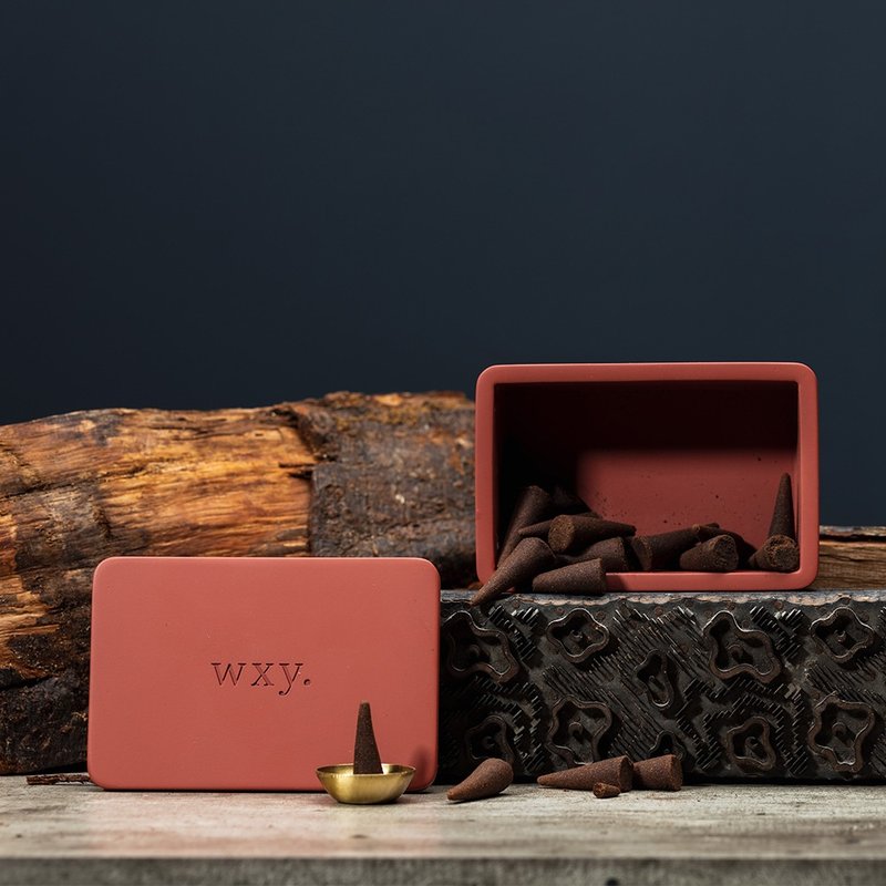 wxy Incense Cones- Santal - Fragrances - Plants & Flowers Red