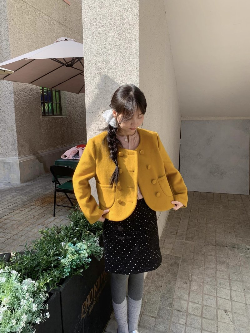 Turmeric double-breasted wool short top jacket autumn and winter cute retro round neck long sleeves slim - Women's Tops - Wool Yellow