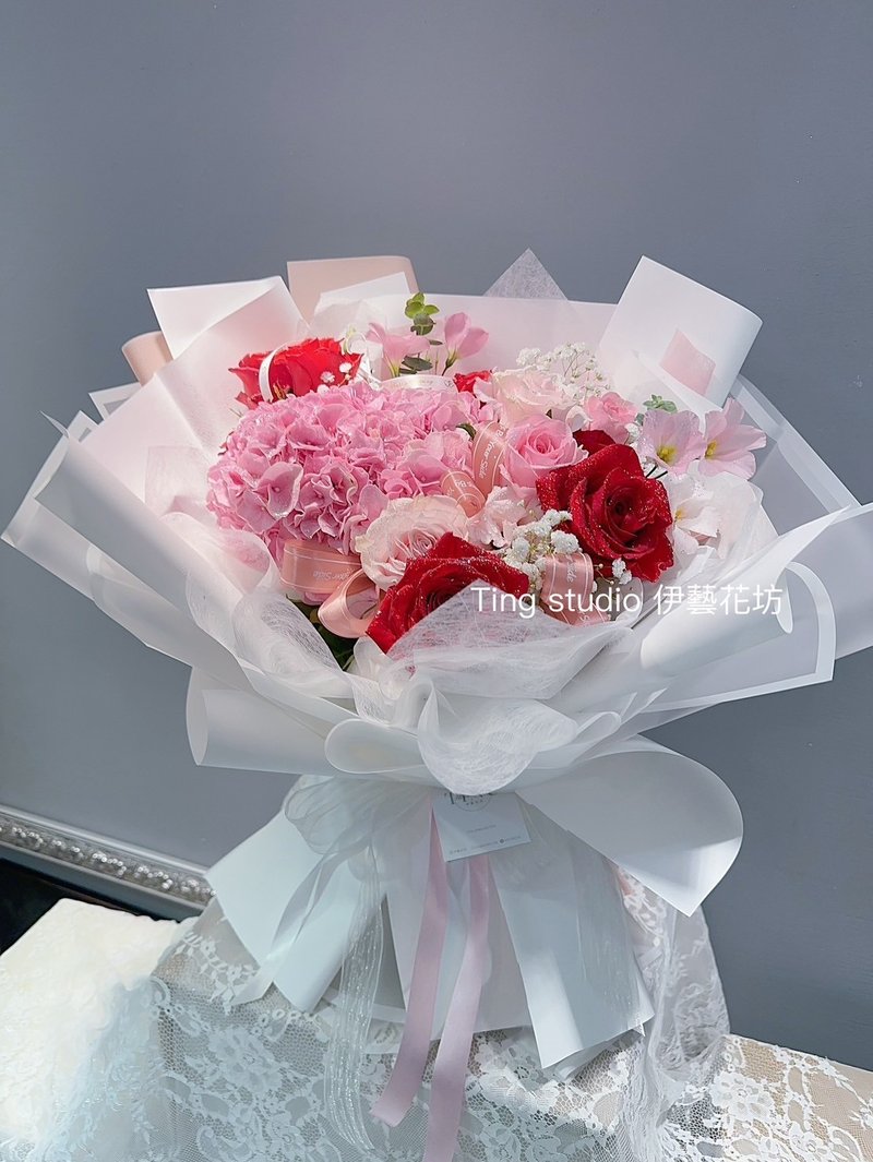 Order Valentine's Day bouquets - ช่อดอกไม้แห้ง - พืช/ดอกไม้ 