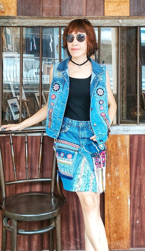 JaMil Tres Chic Style Denim skirt decorated with tribal frabrics