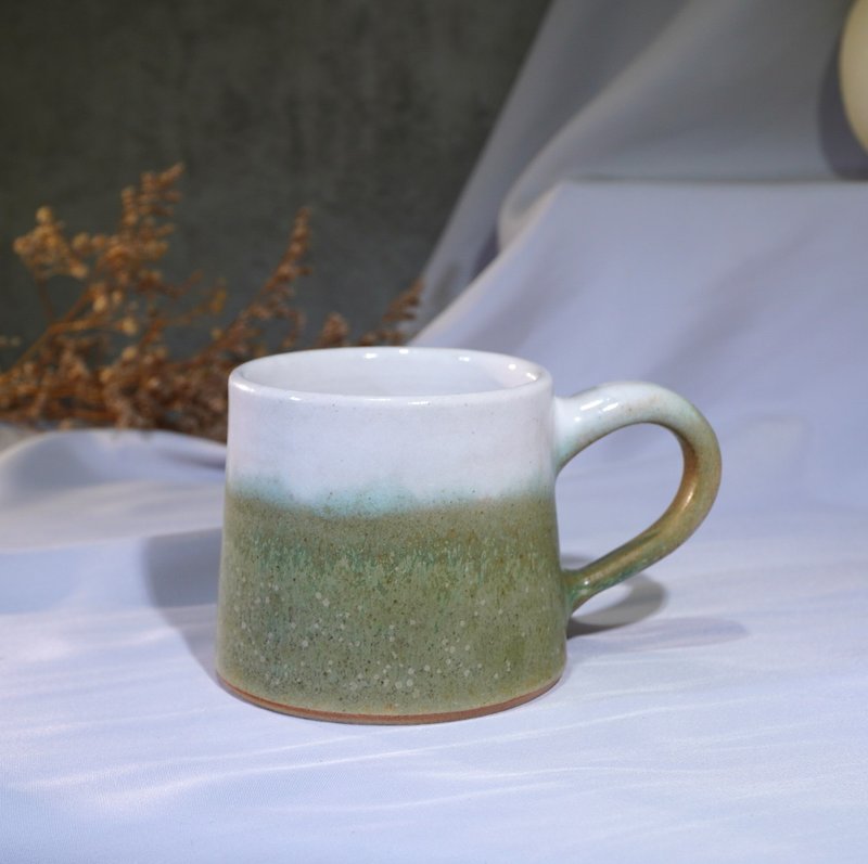蒼翠小山形杯-約200ml,茶杯,馬克杯,水杯,咖啡杯 - 咖啡杯/馬克杯 - 陶 多色
