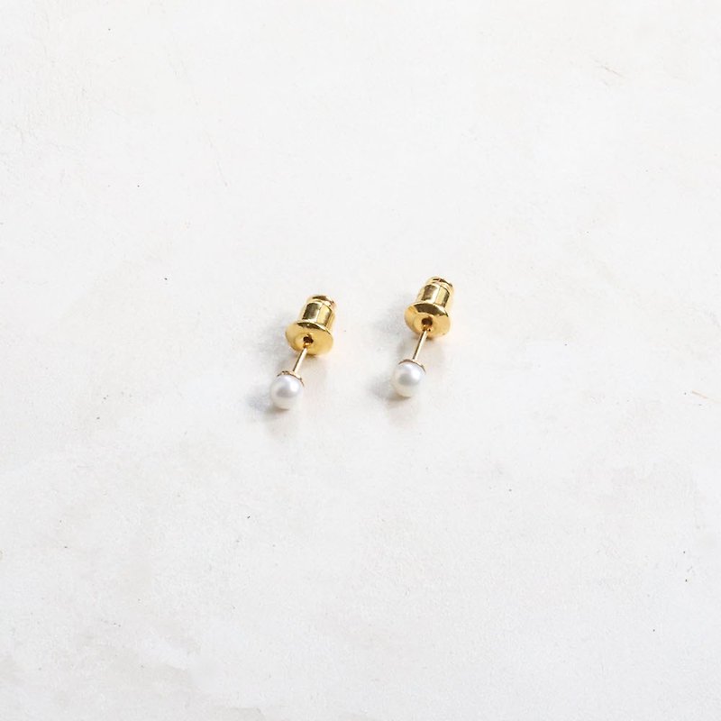 14K Gold | Pearl Ear Pins-Three Styles - ต่างหู - โลหะ ขาว