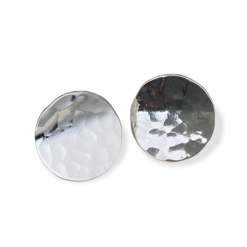 Stud Earrings Handmade Minimalist Circle Shape 925 Sterling Silver - 耳環/耳夾/耳骨夾 - 銀 銀色