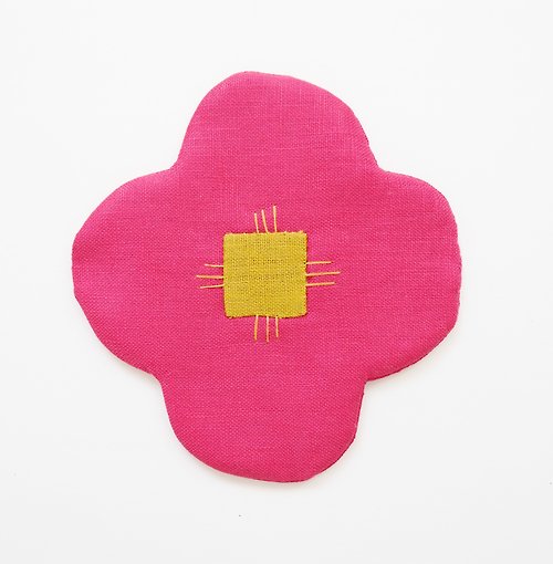 cottoniko Flower lover shaped coaster / Baby Bloom Coaster - Magenta color