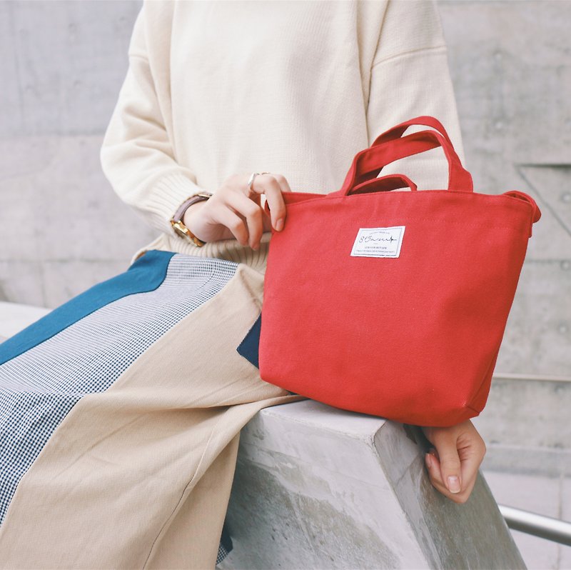 \ Run away / travel dual-use rucksack messenger bag (dark red) / 815a.m - Messenger Bags & Sling Bags - Cotton & Hemp Red