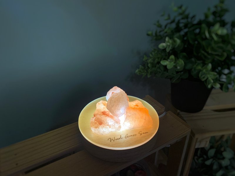 Handmade salt block night light essential oil diffuser lamp atmosphere lamp handmade gift birthday gift table lamp entrance - โคมไฟ - วัสดุอื่นๆ สีส้ม