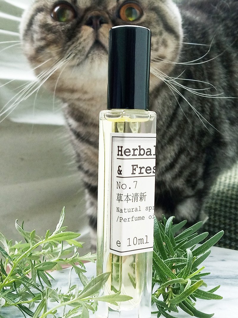 Herbal Refreshing Spray Bottle 10ml - น้ำหอม - น้ำมันหอม สีเหลือง