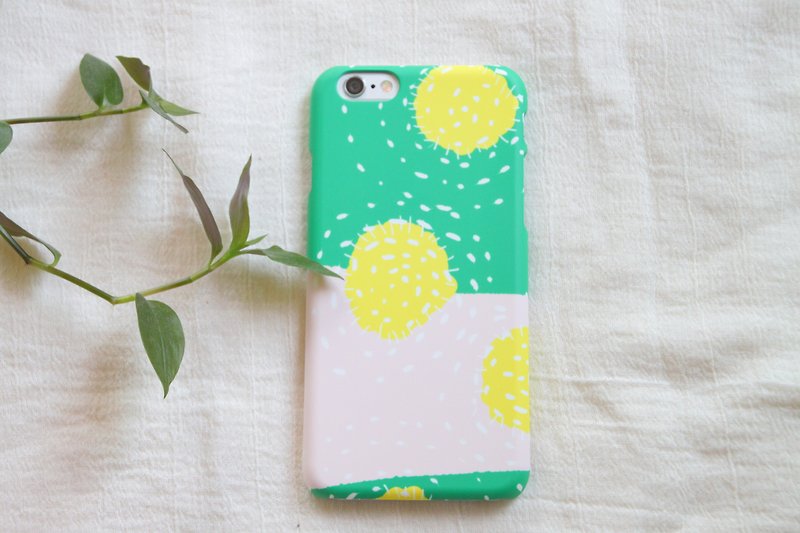"Tanpopo" iPhone · Sumahokesu - Phone Cases - Plastic Green