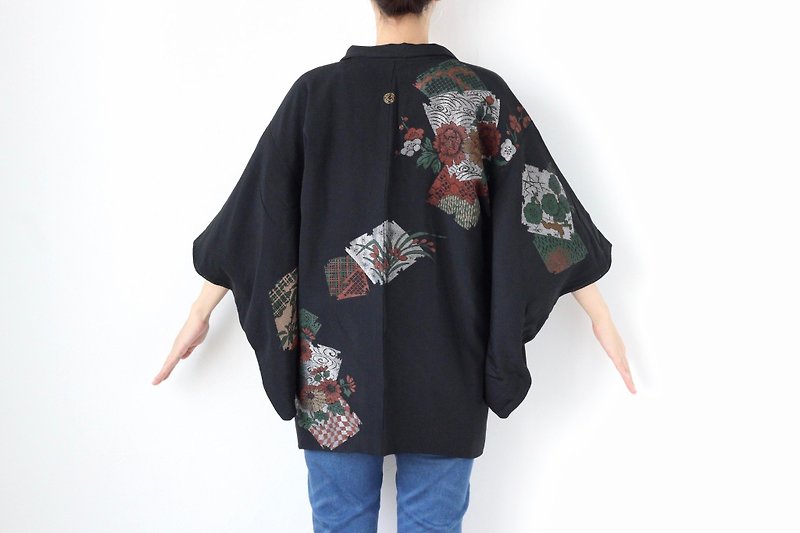 Japanese silk kimono, kimono jacket, traditional kimono /3990 - เสื้อแจ็คเก็ต - ผ้าไหม สีดำ