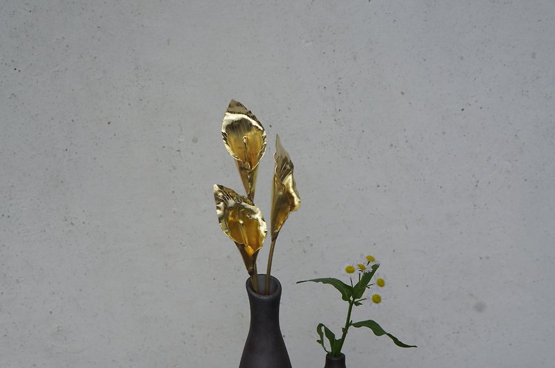手工黃銅藝術馬蹄蓮擺件插花藝術軟裝飾品 - 裝飾/擺設  - 其他金屬 金色