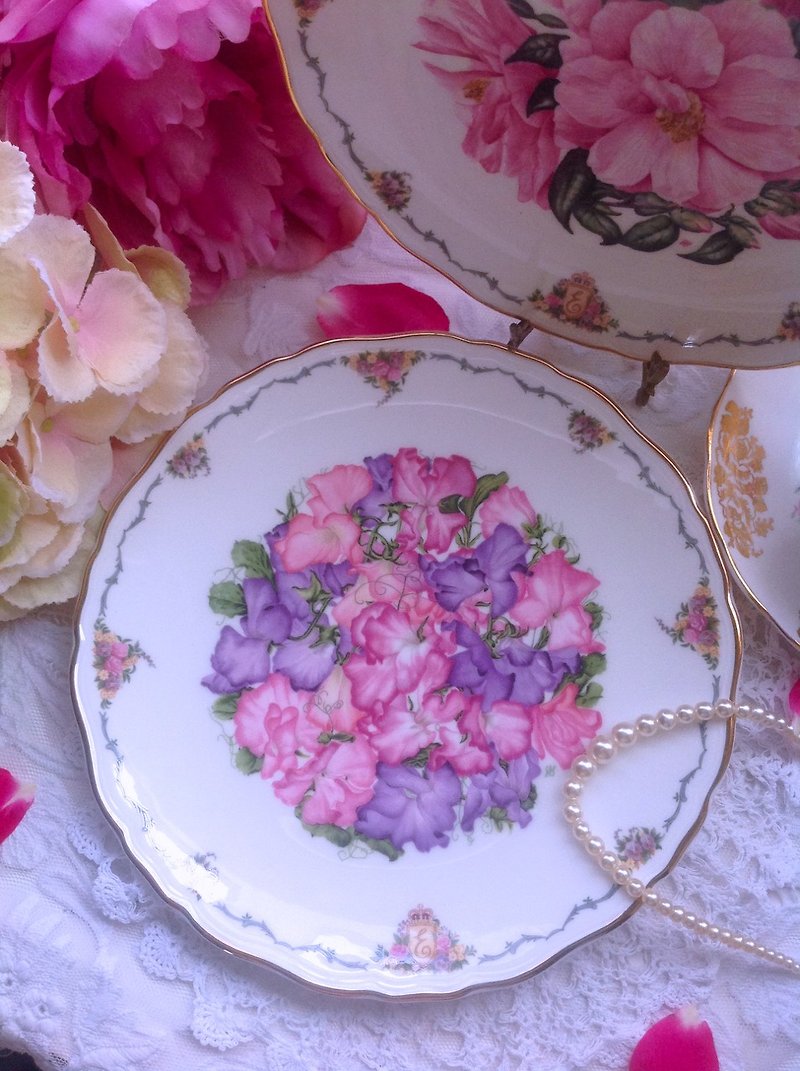 英國製Royal albert手繪1990年限量花盤蛋糕盤碗豆花庫存品全新 - 其他 - 瓷 多色