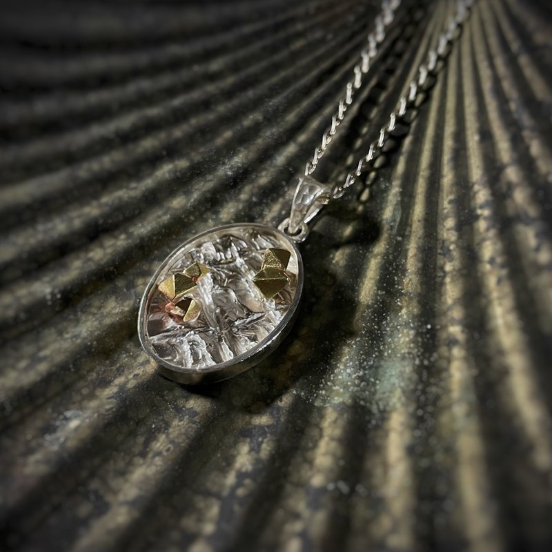 Simulated Mineral Pendant-drop shape - สร้อยคอ - เงินแท้ สีเงิน