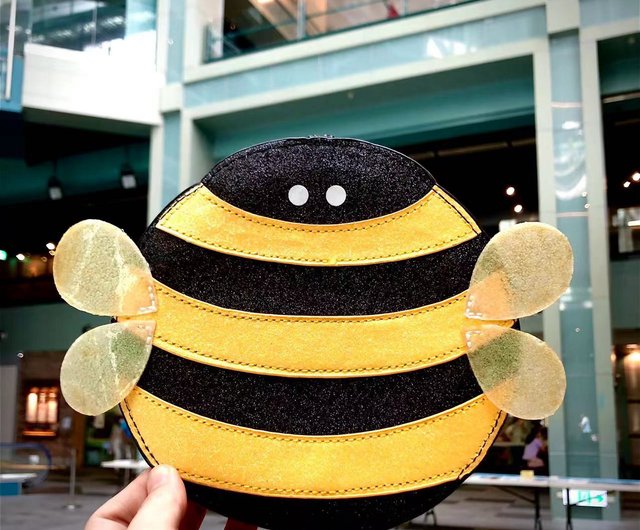 Little bee bag hot sale