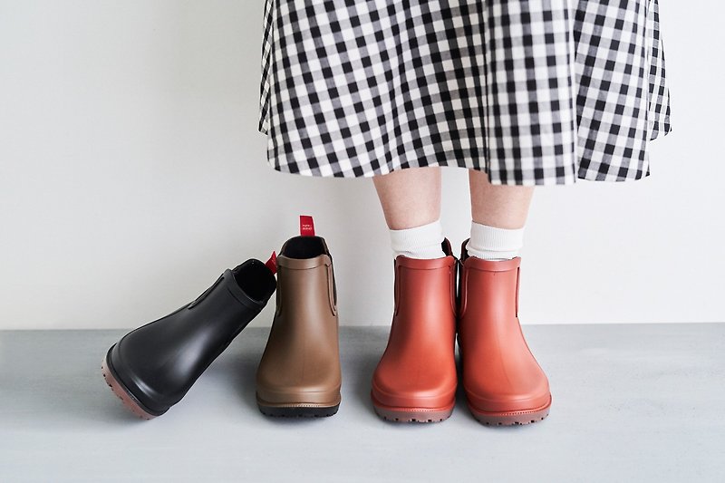 Rain Ankle Boots Waterproof Slip-on Rubber Synthetic sole - รองเท้ากันฝน - พลาสติก สีแดง