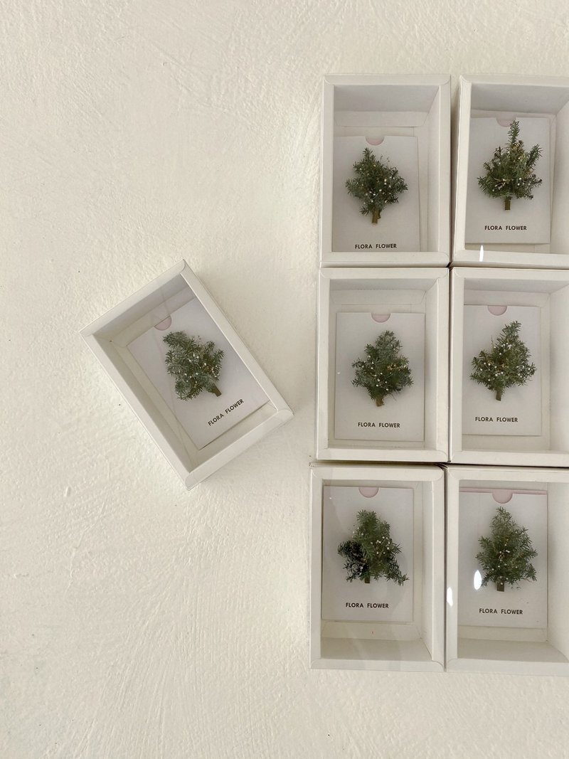 Flora Flower Dried Flower Card - Christmas Tree - ช่อดอกไม้แห้ง - พืช/ดอกไม้ สีเขียว