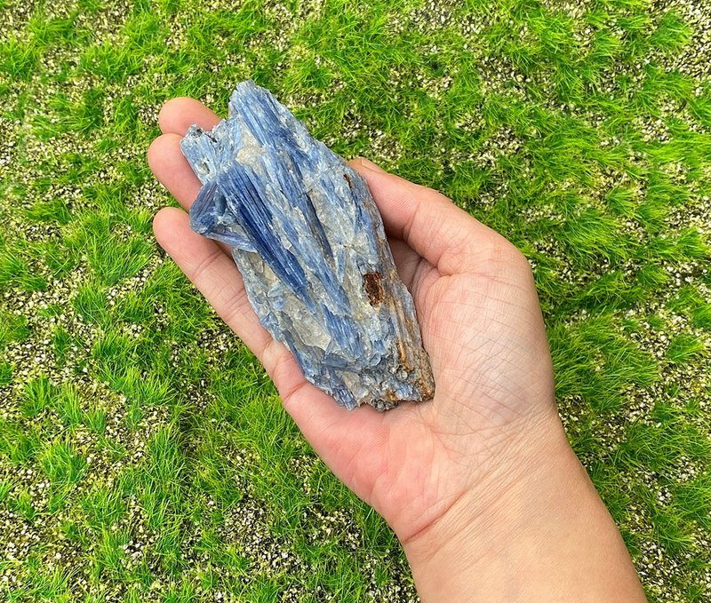 手串充電站-天然原礦藍晶石共生白水晶及雲母及石榴石及鏡鐵礦 - 其他 - 水晶 多色