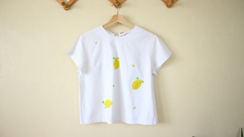 Basic top with hand paint - Women's T-Shirts - Cotton & Hemp 