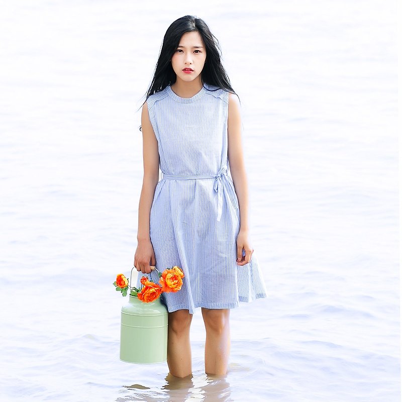 陳庭妮暗い、オリジナルデザイン2016年夏新文学新鮮なスリムノースリーブストライプのドレス - スカート - コットン・麻 ブルー