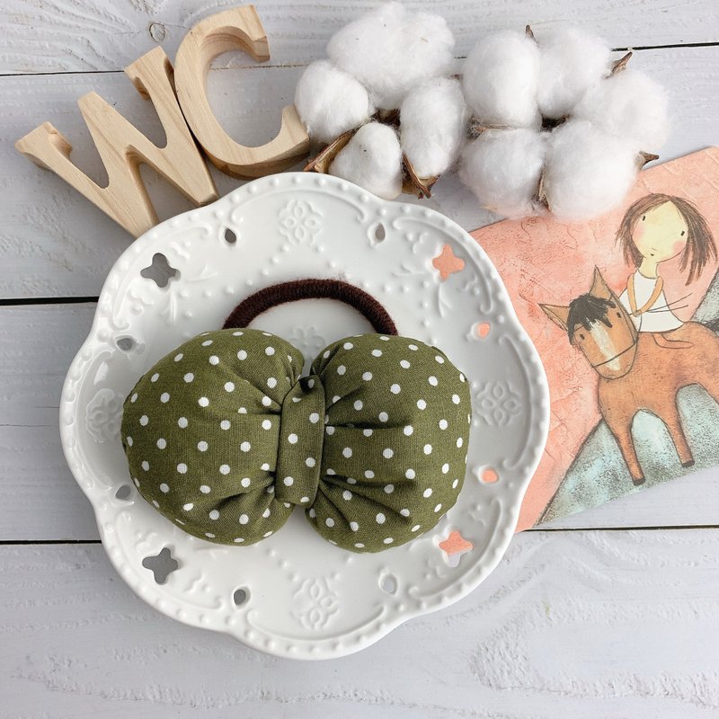 W&C Handmade|| Smile Bubble Gum|| Moss Green Fabric Hair Tress - เครื่องประดับผม - ผ้าฝ้าย/ผ้าลินิน สีเขียว