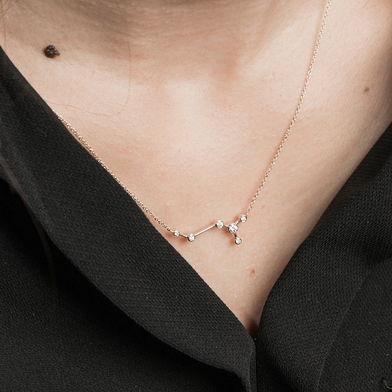 18K Scorpio Diamond Necklace - สร้อยคอ - เพชร สีส้ม
