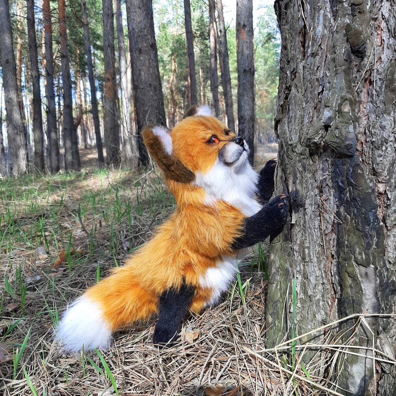 Fox,collectible toy,stuffed fox made of artificial fur. Christmas Gift Wrapping. - 玩偶/公仔 - 其他材質 橘色