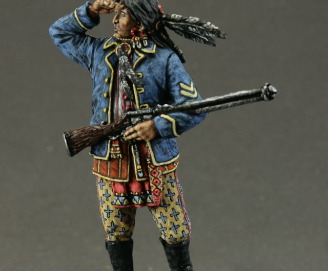 Tin toy soldiers  painted 54 mm Indian with a gun 
