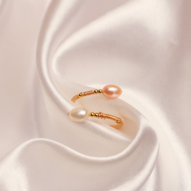 [Embrace good luck] Adjustable ring l Two-color natural pearl × 14k gold l Handmade original product - แหวนทั่วไป - ไข่มุก 