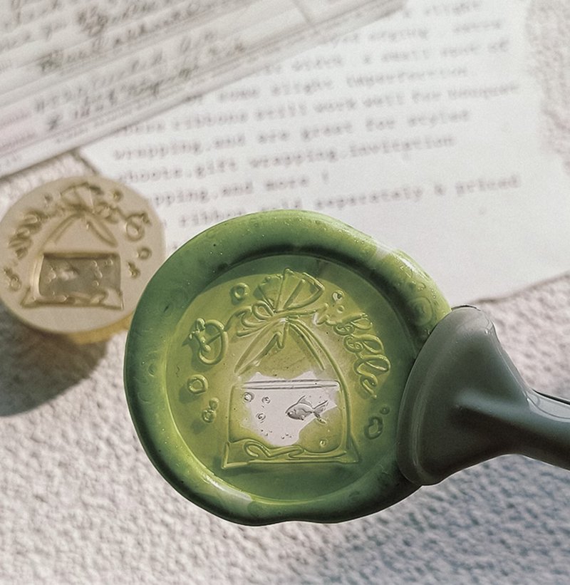 氣泡金魚 夏の日差し 火漆封蠟印章 黃銅異形浮雕 DIY手帳素材 - 印章/印台 - 其他金屬 金色