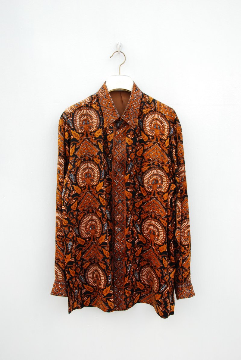 Neutral vintage print shirt - Women's Shirts - Other Materials 