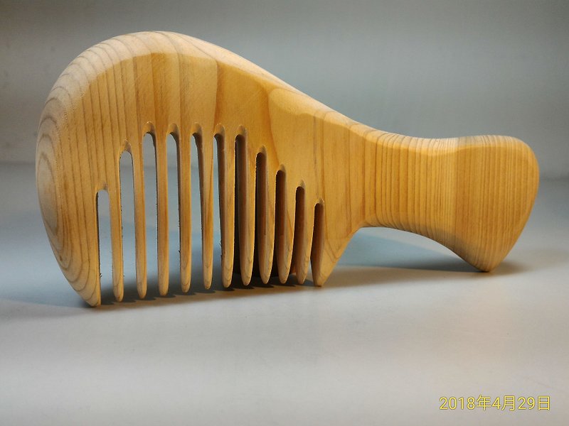 ~ 老料新作~Taiwan Dahong Elm Handle Comb A - Makeup Brushes - Wood 