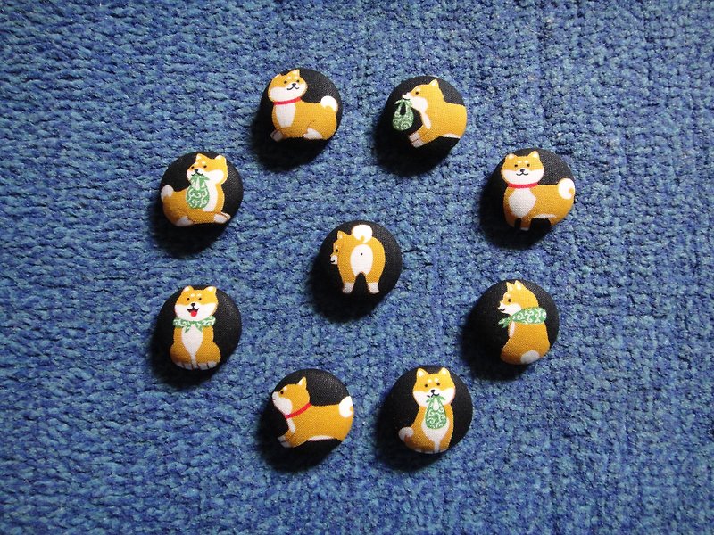 (C) Chai dog. Hi Mahanu し ば い ぬ _ cloth button large badge C48DVZ89 - Badges & Pins - Cotton & Hemp Black