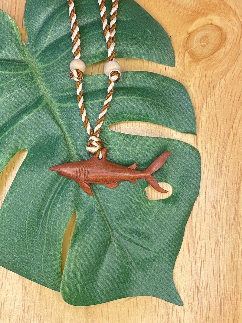 Hand polished necklace fierce shark swing girl club SFG_CLUB - สร้อยคอ - วัสดุอื่นๆ 