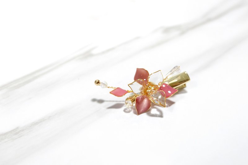 Crystal flower hairpin-calm elegance_small hairpin version | pink version-light dot jewelry - Hair Accessories - Resin Pink