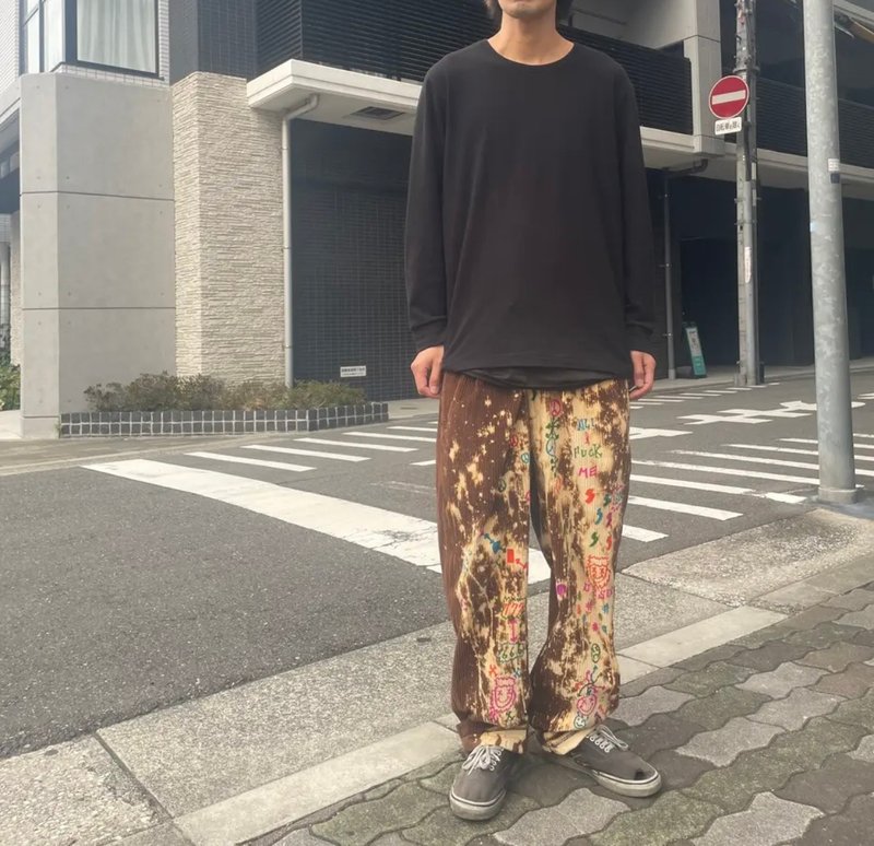 コーデュロイ落書きパンツ - 男長褲/休閒褲 - 棉．麻 