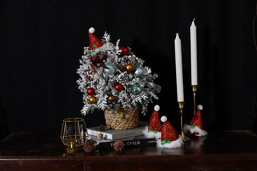 惟一花藝 ONE & ONLY FLORIST 雪白 雪松聖誕樹 聖誕禮物 交換禮物 聖誕花圈 聖誕節 聖誕禮盒