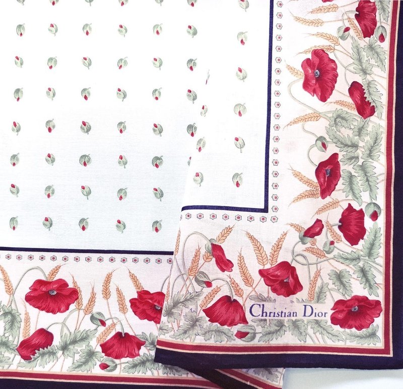 Christian Dior Vintage Handkerchief Floral Red Poppy Gift 19 x 19 inches 克里斯汀迪奧 - ผ้าเช็ดหน้า - ผ้าฝ้าย/ผ้าลินิน สึชมพู