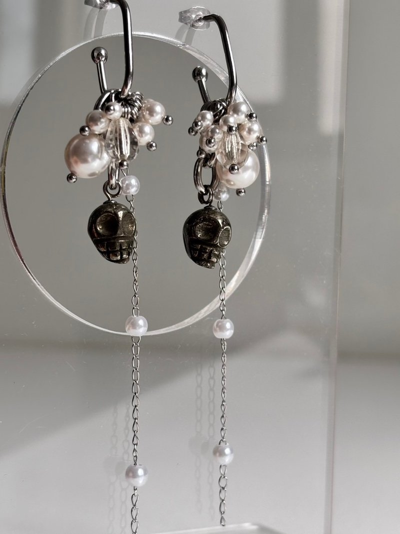 4 in 1 Stainless Steel Pearl Earrings Skull Pyrite Free Matching Combination - ต่างหู - สแตนเลส สีเงิน